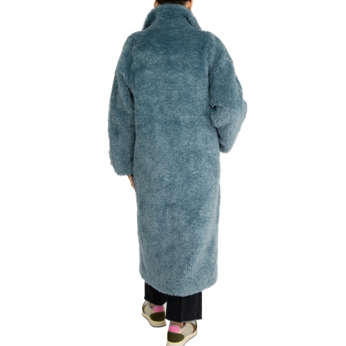 Sasha Coat stormy sea stor