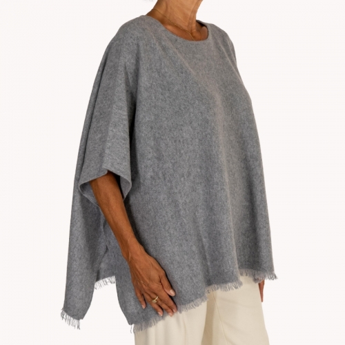 Poncho 12 mid grey mel