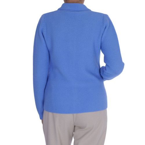  09 blue